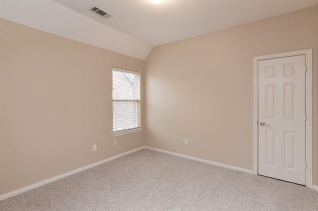 Building Photo - 2471 Loch Haven Ct