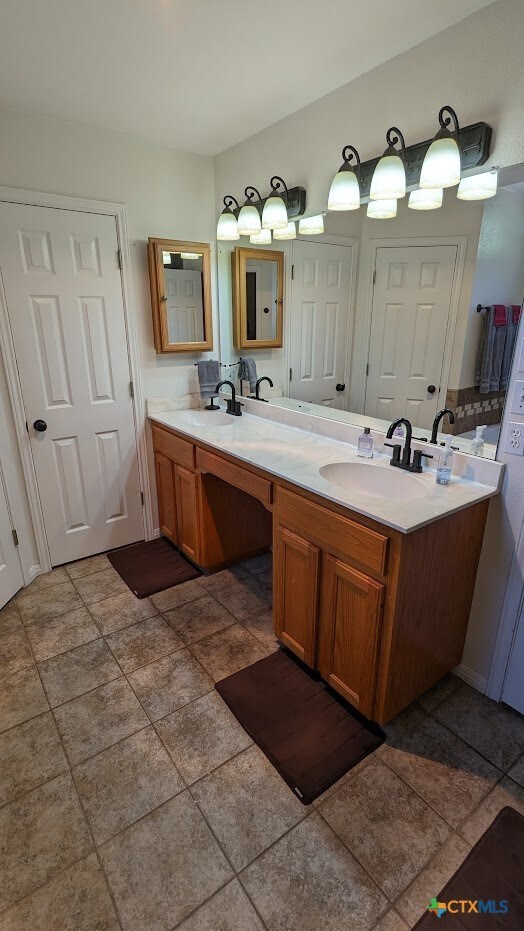 Building Photo - 1301 Girard St