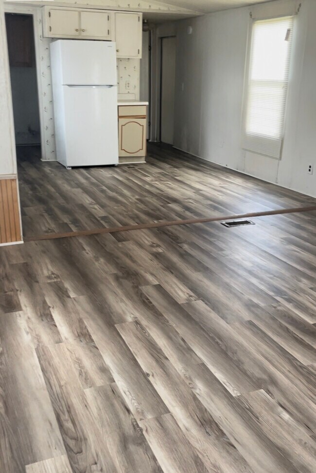 Building Photo - 1512 Yaupon Ln