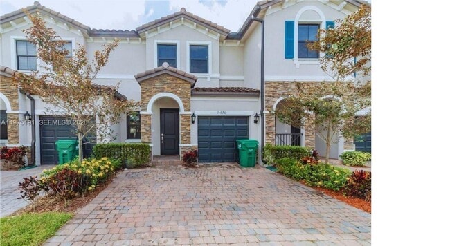 Building Photo - 15076 SW 117th Terrace