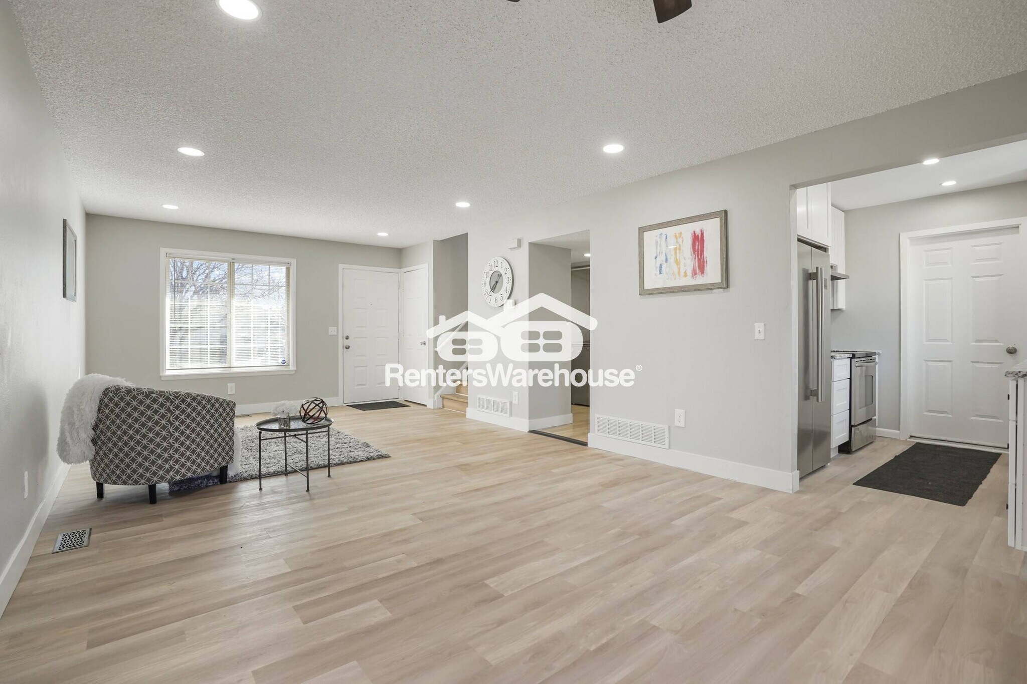 Building Photo - 1321 W 135th Dr
