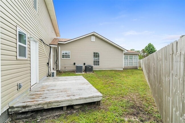 Building Photo - 7581 Kelsey Dr