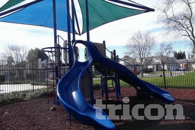 Building Photo - 1085 Quail Valley Run