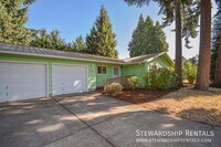 Building Photo - 1183 Skipper Ave