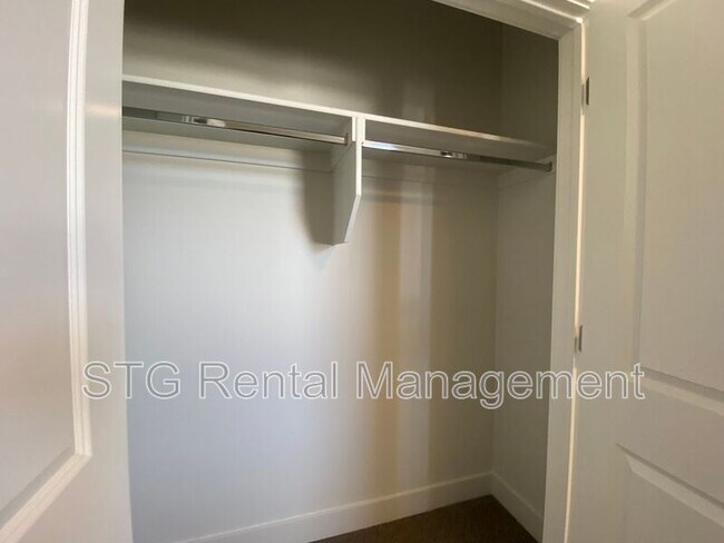 Building Photo - 1121 S 4380 W