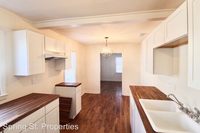 Building Photo - 2 br, 1 bath House - 5539 Blackwell Street