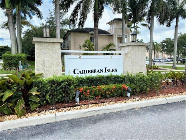 Primary Photo - 2731 NE 3rd Dr