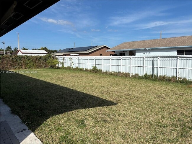 Building Photo - 28211 SW 136th Pl