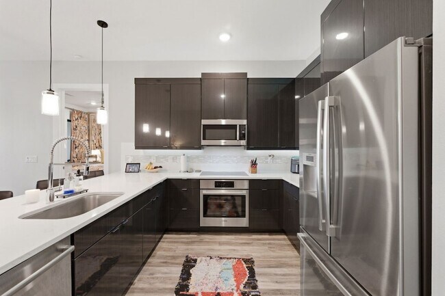 Building Photo - 15260 TX-105