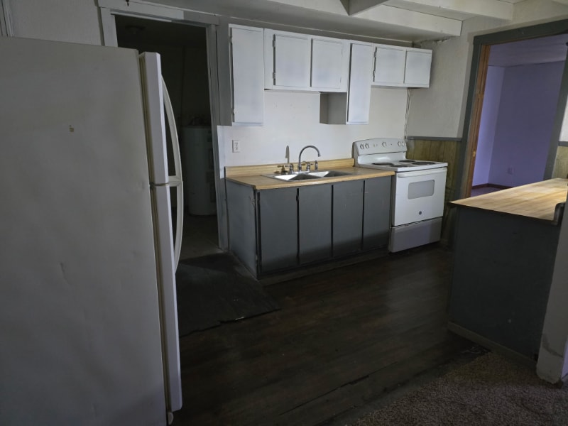 Building Photo - 29 Creek Dr