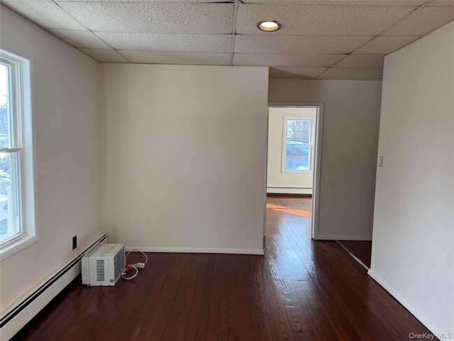 Building Photo - 61 Nassau Ave