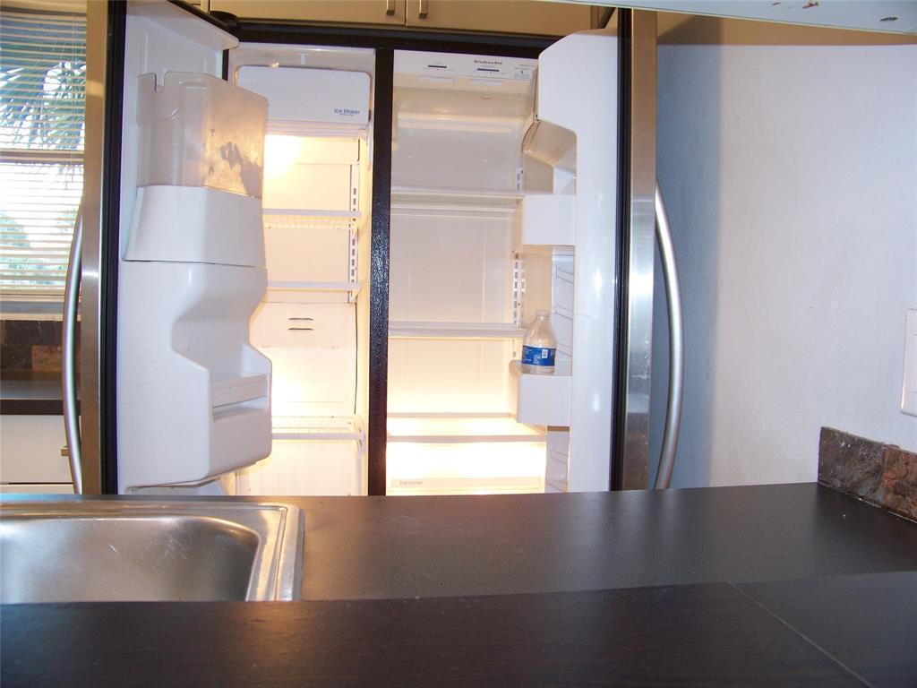 Building Photo - 3218 NW 103rd Ter