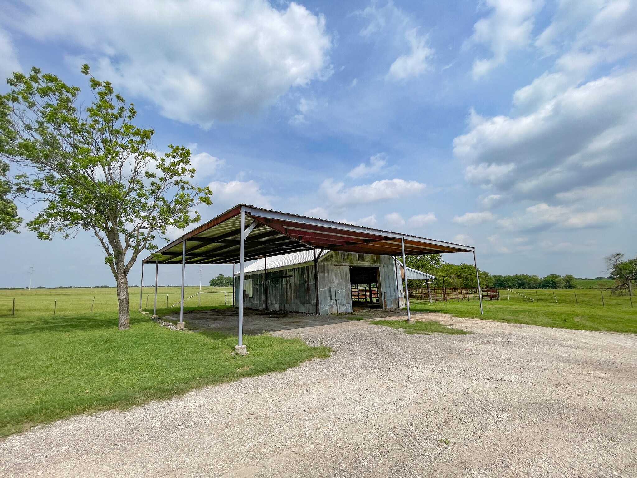 Building Photo - 123 County Road 127A