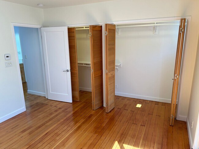 Building Photo - 2351-2353 OCEAN AVE.