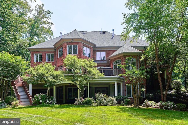 Building Photo - 7841 Montvale Way