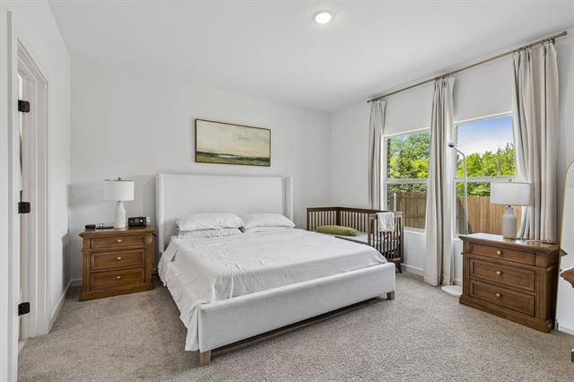 Building Photo - 1242 Champlain Wy