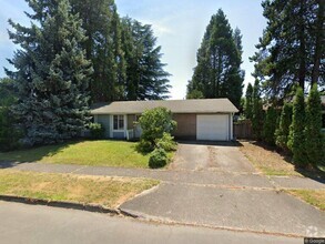 Building Photo - Large, fenced yard