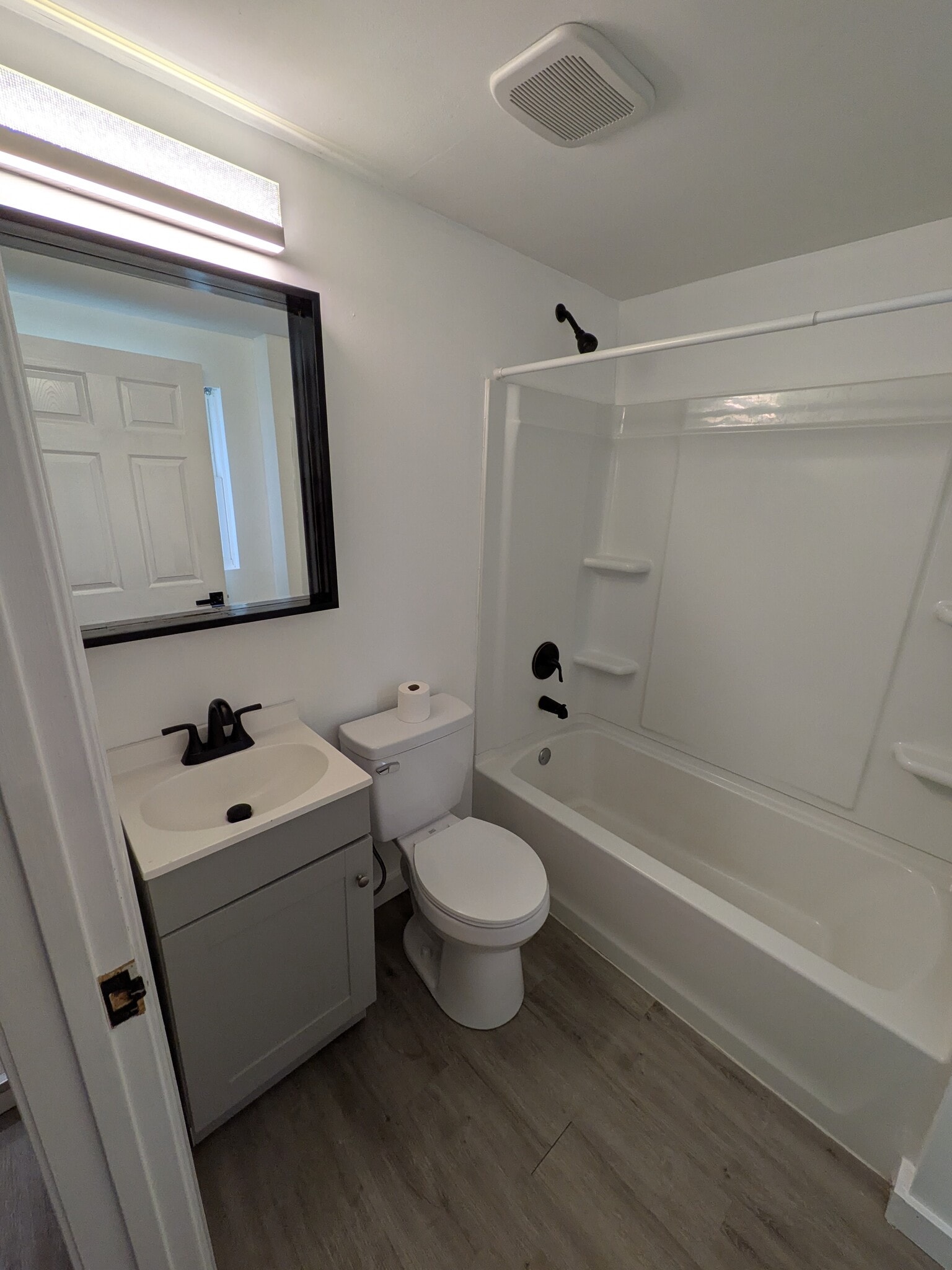 Bathroom - 1613 13th St