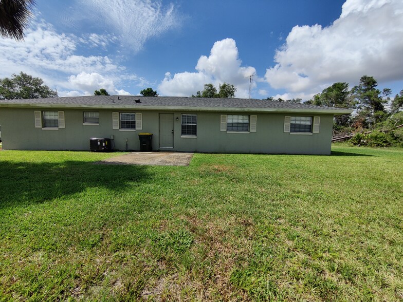 Building Photo - 5461 Placid Lakes Blvd
