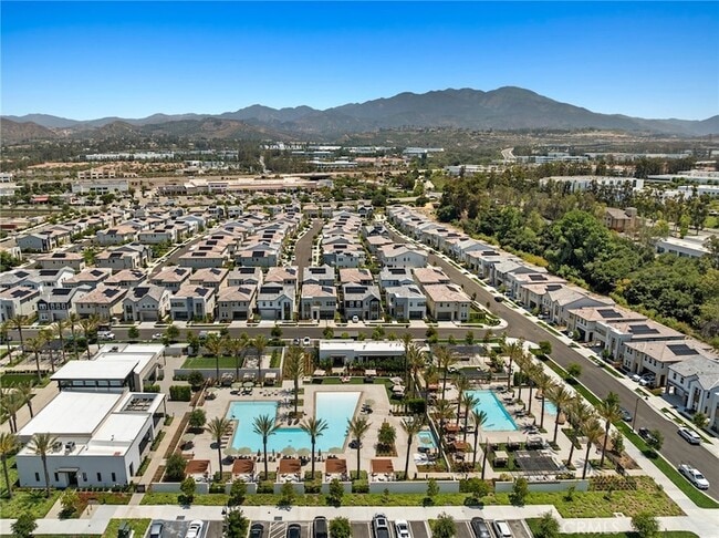 Building Photo - 151 Paddlewheel