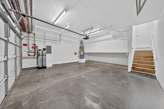 Building Photo - Designer-Remodeled San Jose Home | Near Willow Glen & Downtown