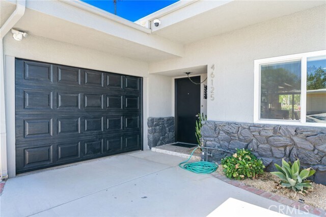 Building Photo - 46125 Burroweed Ln