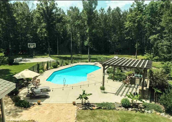 Building Photo - 1041 Blue Larkspur Ave