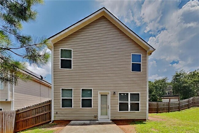 Building Photo - 843 Lobdale Falls Dr