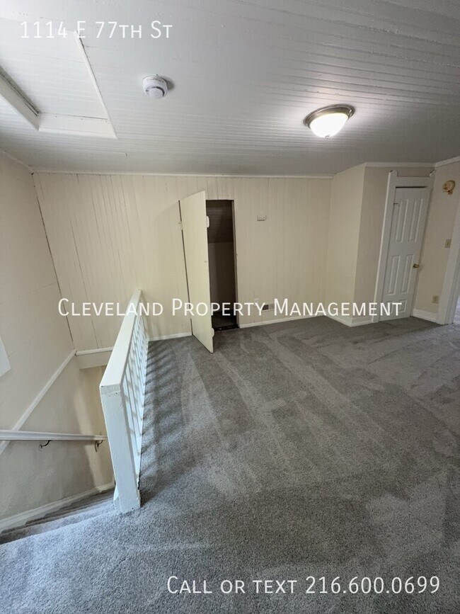 Building Photo - 1114 E 77th St