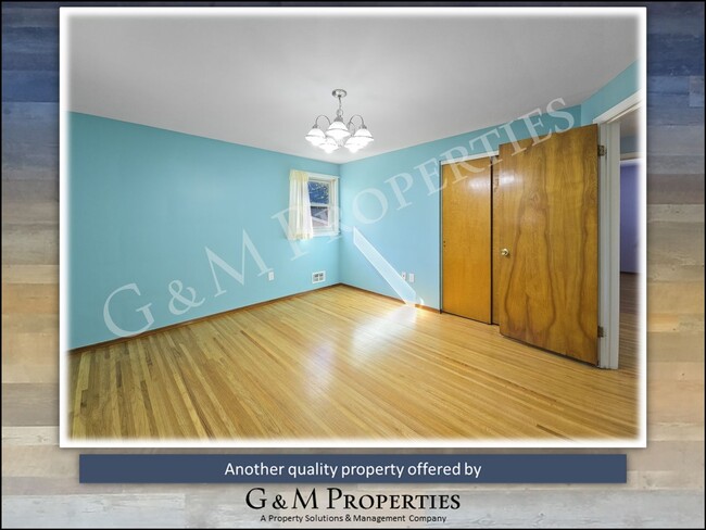 Building Photo - Rare 3/4 Bedroom in Gates/Chili School Dis...