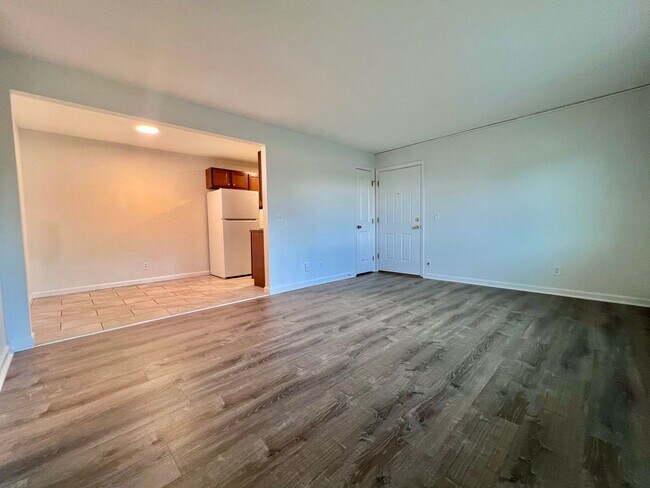 Interior Photo - Washington Apartments