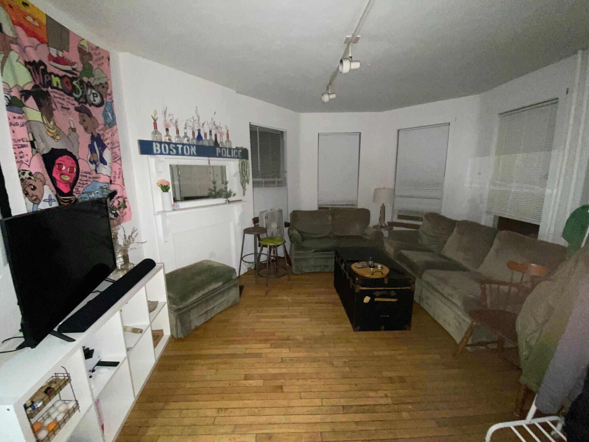 Building Photo - 10 Parker Hill Ave