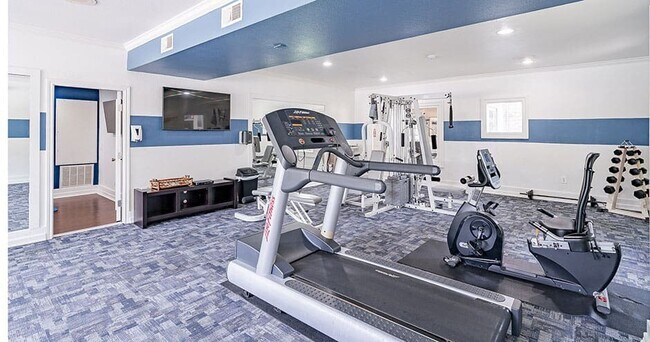 Building Photo - Comfort, Convenience, and Community!