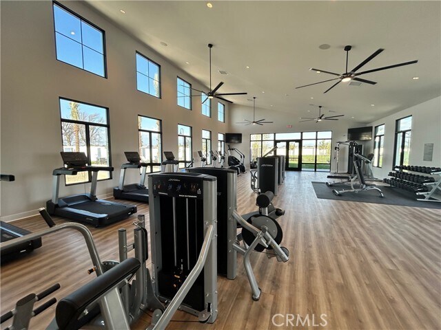 Building Photo - 12985 Royale Dr