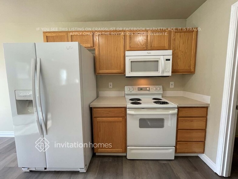 Building Photo - 18018 37th Ave Ct E