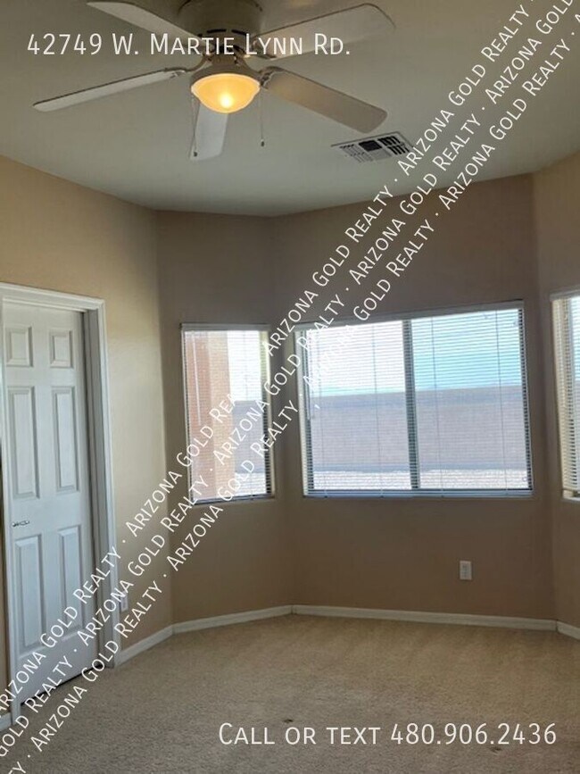 Building Photo - 42749 W Martie Lynn Rd