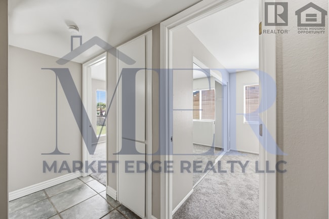 Building Photo - 3Bed/2Bath House at Peoria Ave/59th Ave! Ready for Immediate Move-In! -- NO HOA! FULLY REMODELED!