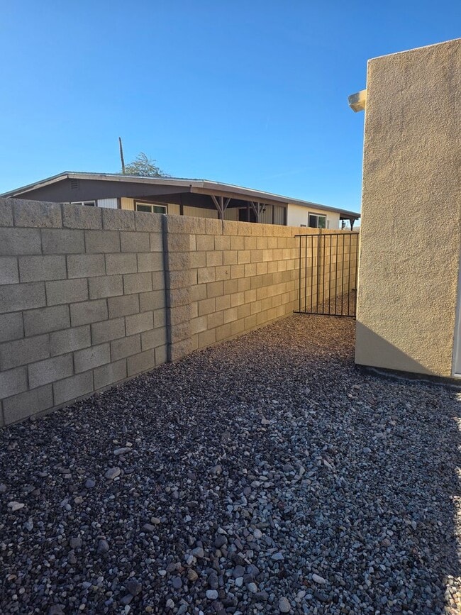 Building Photo - Brand New Construction Duplex