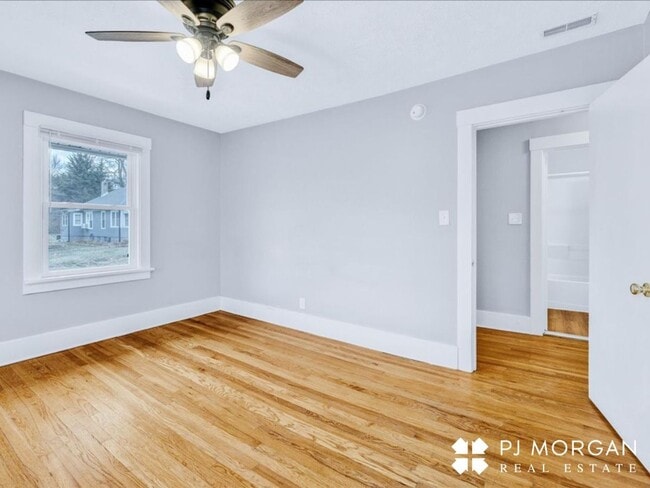 Building Photo - 802-804 N 48th Street