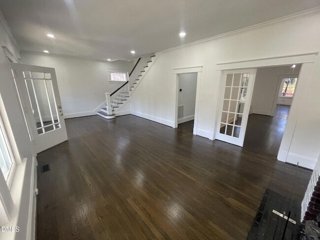 Building Photo - 313 Calvin Rd