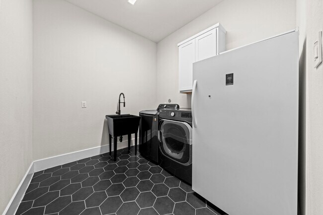 Building Photo - 19110 Wimberly Hills Ln