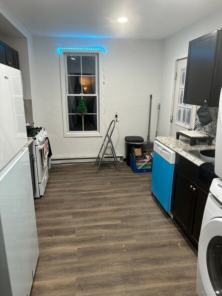 Building Photo - 511 N 7th St