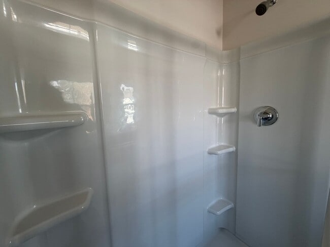 Building Photo - 59 Glacier Ave