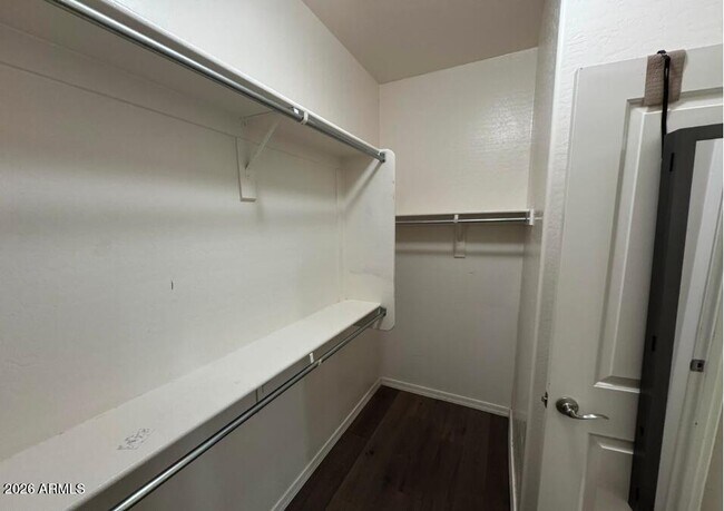 Building Photo - 287 N Jesse St