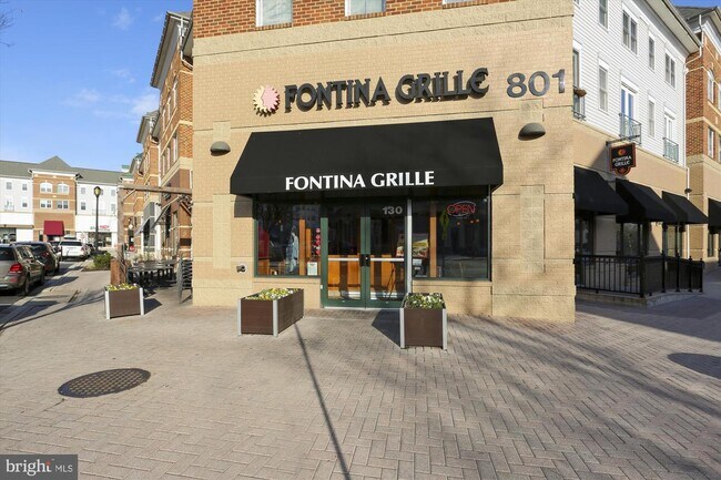 Building Photo - 1424 Piccard Dr