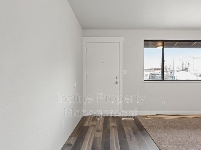 Building Photo - 1117 N 980 W St