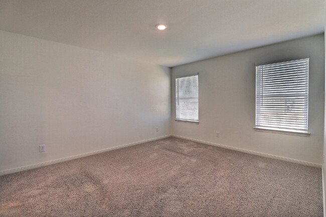 Building Photo - Move-In Ready 3-Bed Home with Solar Panels + Washer, Dryer & Refrigerator — Half Off Second Full ...