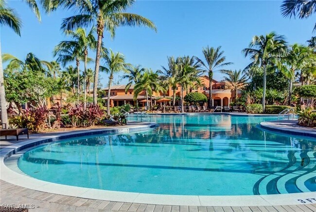 Building Photo - 8670 Mercado Ct