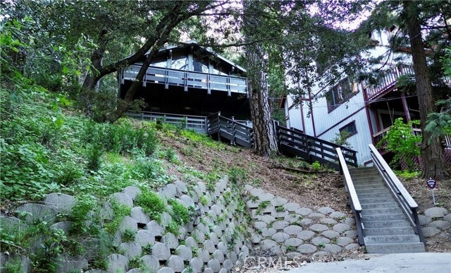 Building Photo - 828 Fern Dr