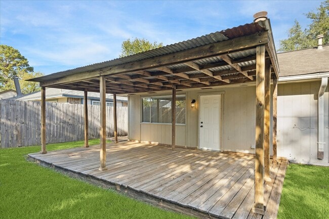 Building Photo - 24223 Spring Towne Dr